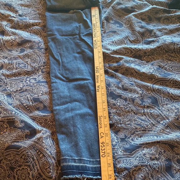 Kenneth Cole Blue Jeans Size 2 - Picture 6 of 10